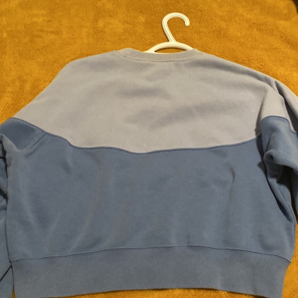 Distressed nike crew crop - Picture 5 of 6